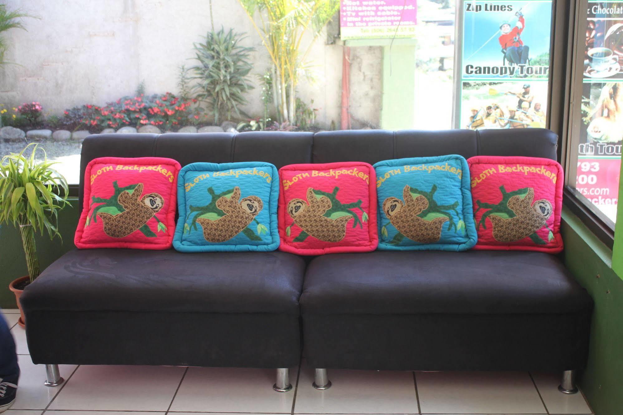 Hotel & Hostel Sloth Backpackers Монте-Верде Экстерьер фото